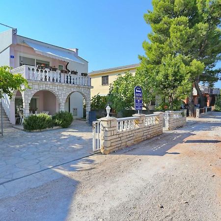Villa Neyla Vir Bagian luar foto