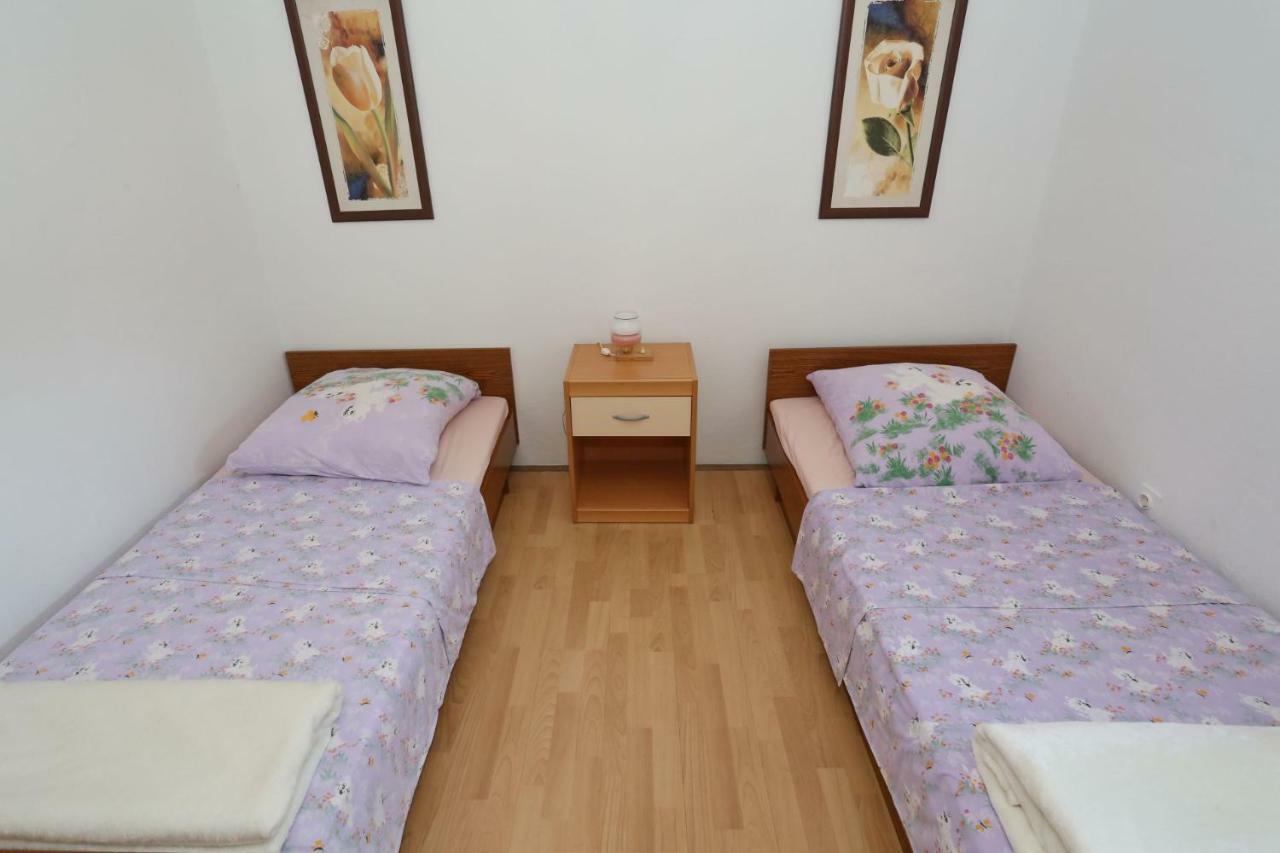 Villa Neyla Vir Bagian luar foto