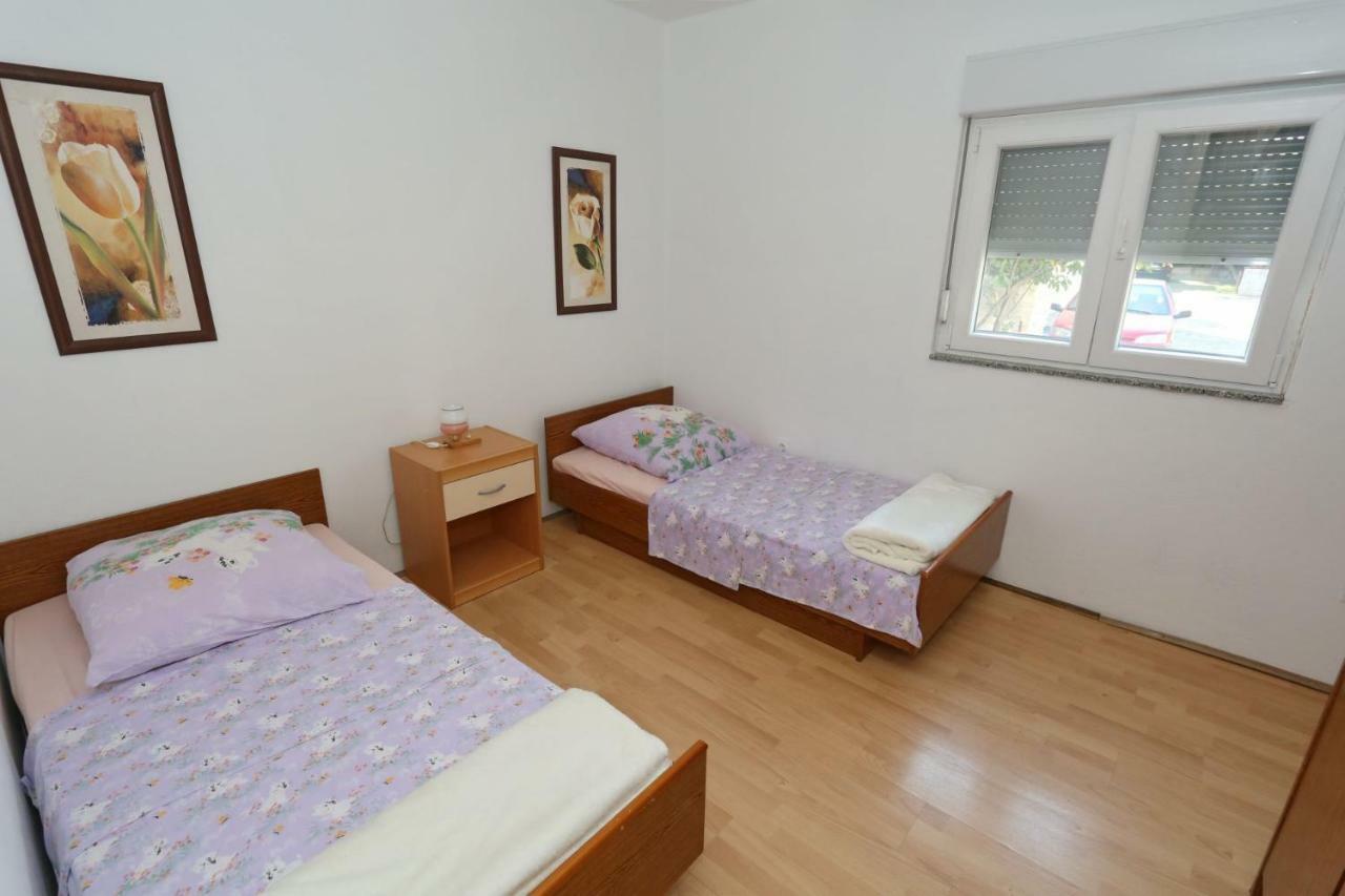Villa Neyla Vir Bagian luar foto