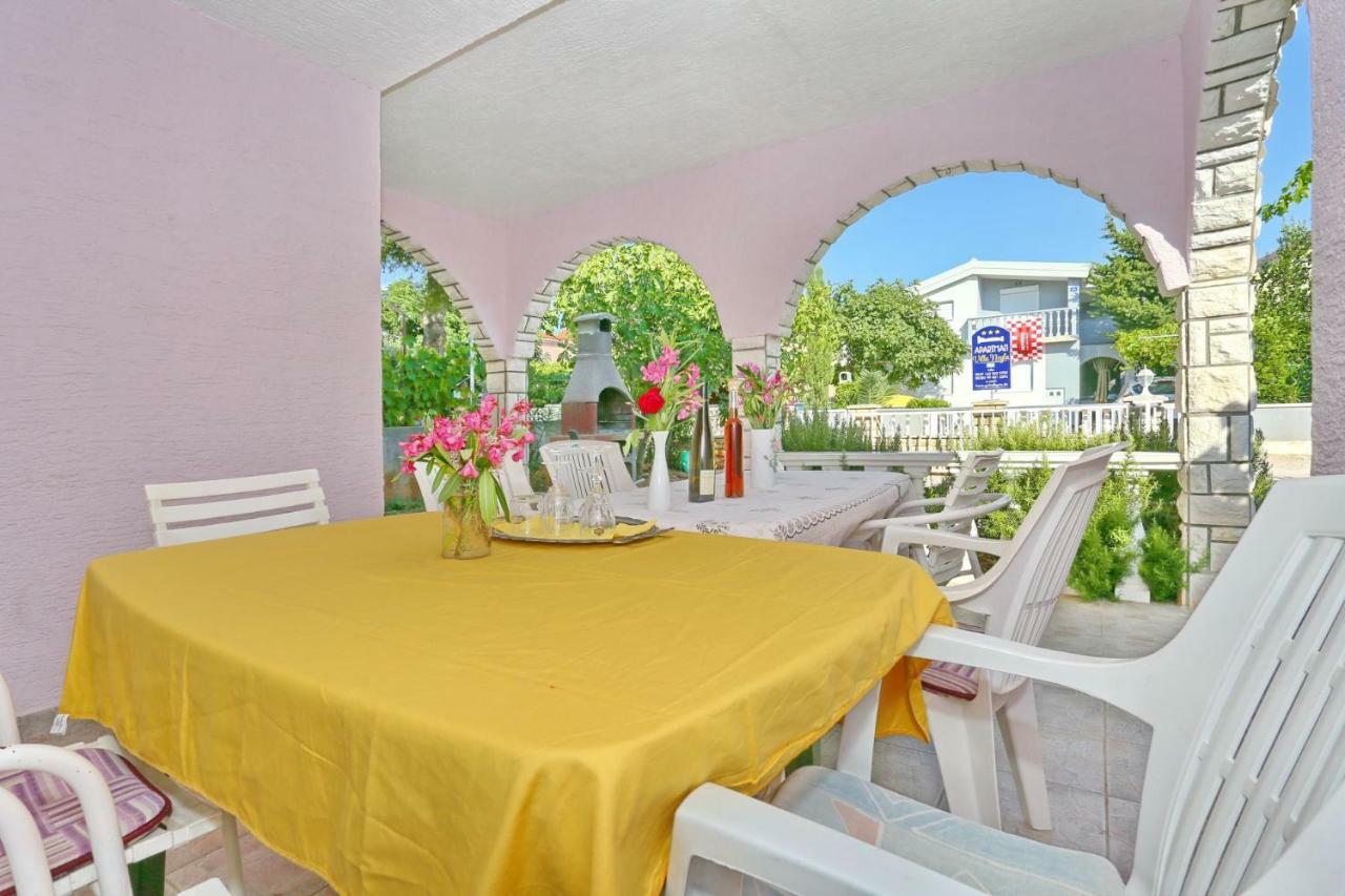 Villa Neyla Vir Bagian luar foto