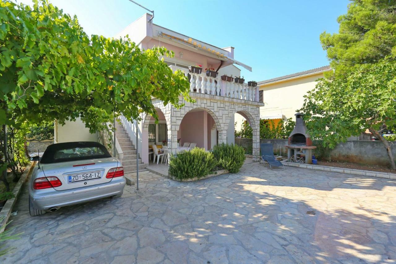 Villa Neyla Vir Bagian luar foto